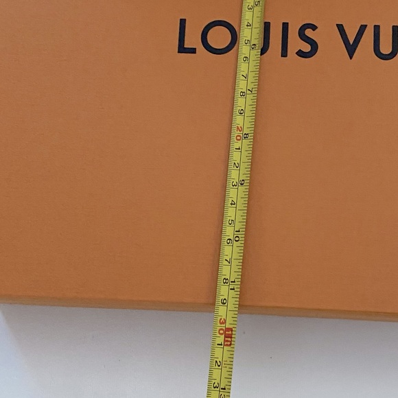 Louis Vuitton large Box - Picture 5 of 6